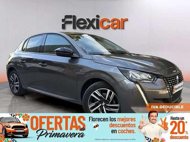 Usado Peugeot 208 Allure 101 CV (74 kW) 2023 Gris Utilitario