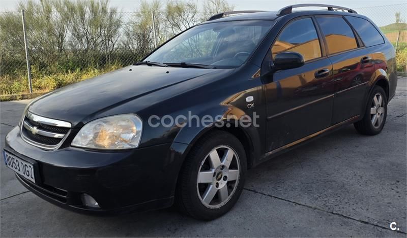 Negro Usado 2005 Chevrolet Nubira CDX Familiar | 1500 € - Imagen 1/4