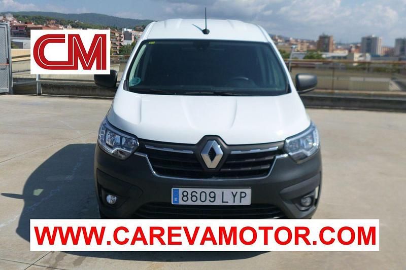 Käytetty Renault Express 95 HP (69 kW) 2022 Valkoinen Tila-auto