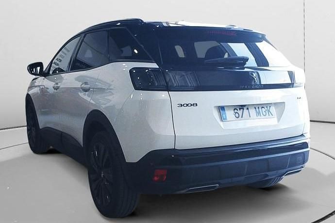 Usado Peugeot 3008 GT 131 CV (96 kW) 2023 SUV