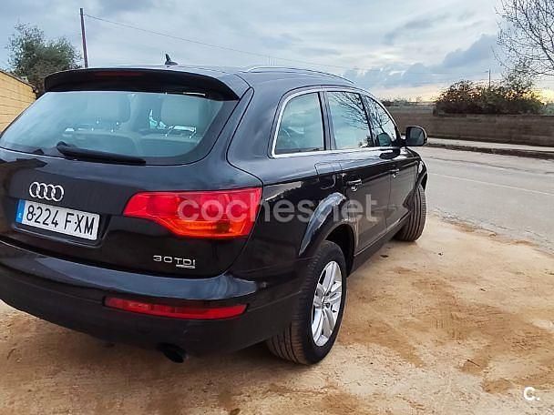 Usado Audi Q7 233 CV (171 kW) 2007 Negro SUV