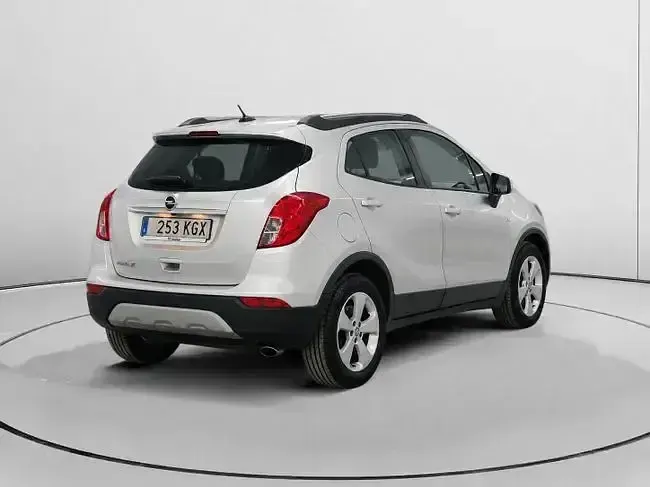 Usado Opel Mokka Selective 140 CV (102 kW) 2018 Gris SUV