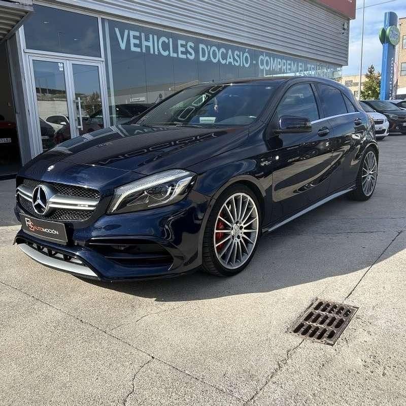Azul Usado 2016 Mercedes A45 AMG AMG Utilitario | 34.900 € (Un poco caro) - Imagen 1/4