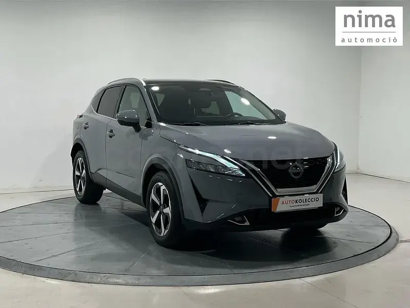 Usado Nissan Qashqai N-Connecta 158 CV (116 kW) 2023 Gris / plata SUV