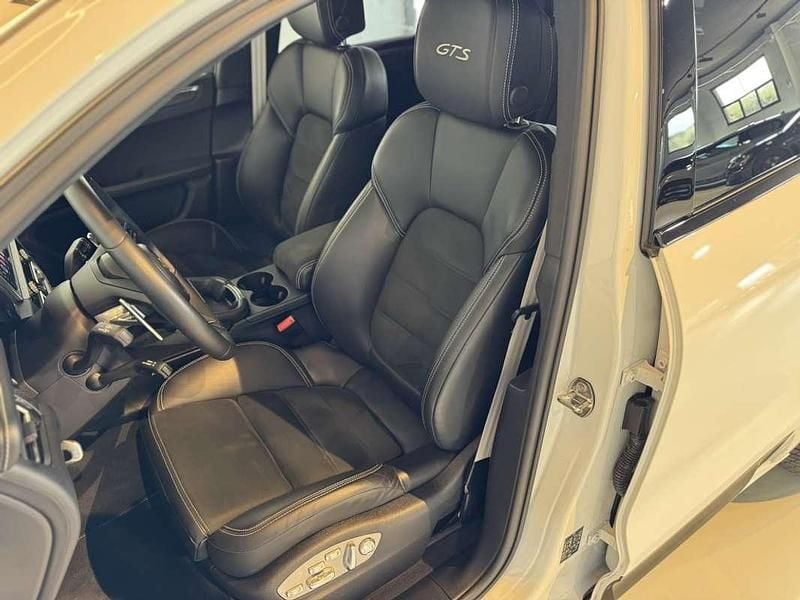 Usado Porsche Macan GTS 441 CV (324 kW) 2022 Blanco SUV