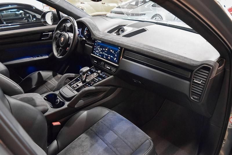 Usado Porsche Cayenne Turbo GT 640 CV (470 kW) 2023 Gris SUV