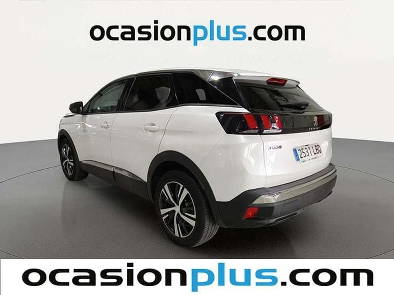 Usado Peugeot 3008 Allure 131 CV (96 kW) 2019 Blanco SUV