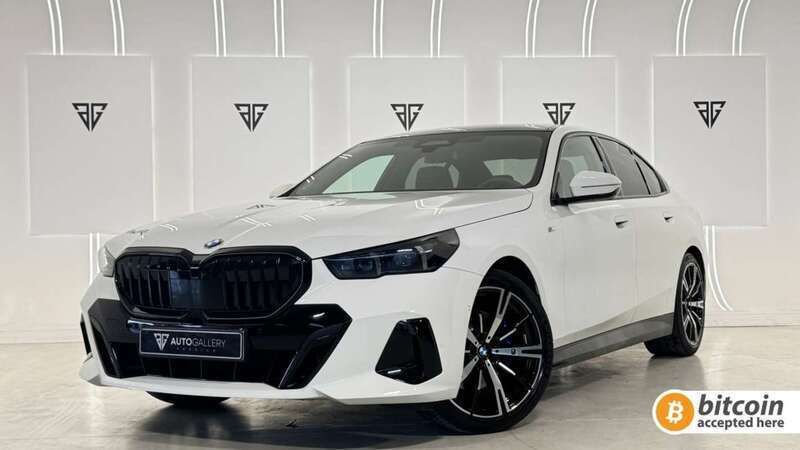 Blanco Usado 2024 BMW 520 M Sport Berlina | 60.900 € - Imagen 1/4