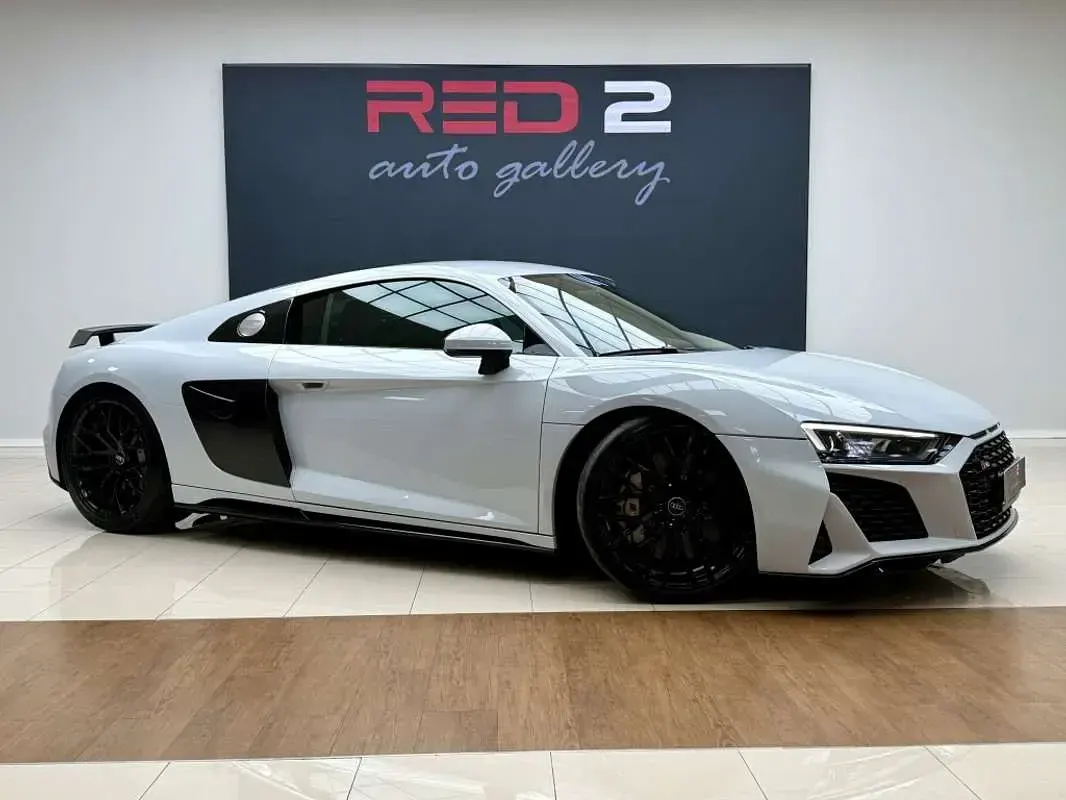 Usado Audi R8 Coupé Sport 610 CV (448 kW) 2016 Gris Coupe