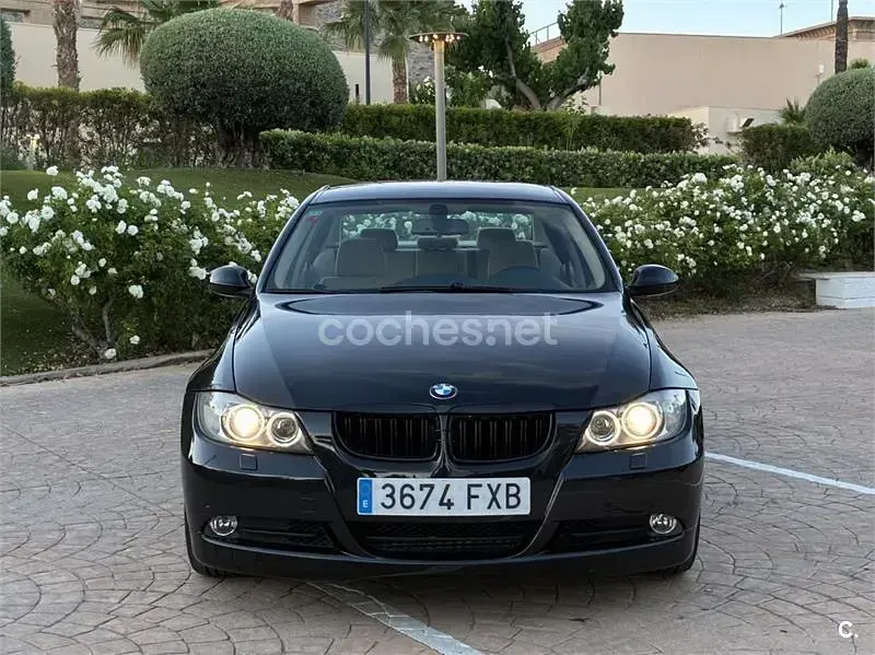 Usado BMW 320 163 CV (119 kW) 2008 Negro Berlina