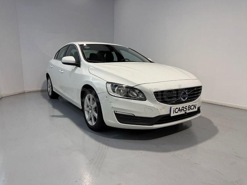 Usado Volvo S60 Kinetic 150 CV (110 kW) 2016 Blanco Berlina
