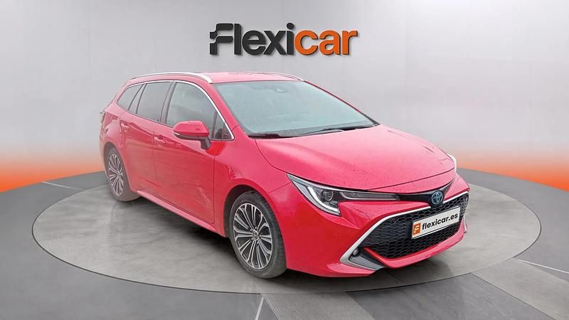 Usado Toyota Corolla Sport 122 CV (89 kW) 2022 Rojo Familiar