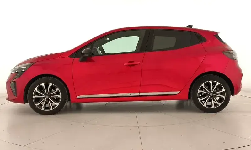 Usado Renault Clio V Techno 100 CV (73 kW) 2025 Rojo Berlina