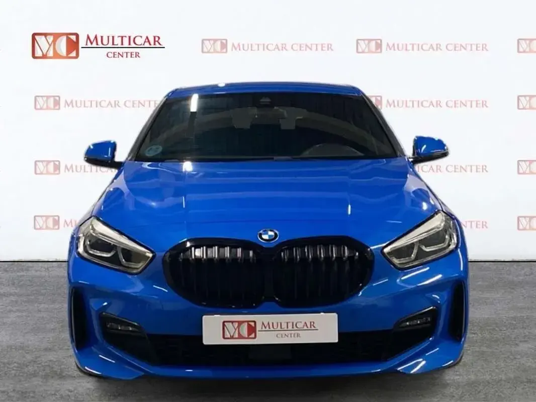 Usado BMW 118 M Sport 150 CV (110 kW) 2021 Azul Utilitario