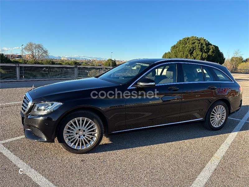 Usado Mercedes C200 Exclusive 184 CV (135 kW) 2015 Negro Familiar