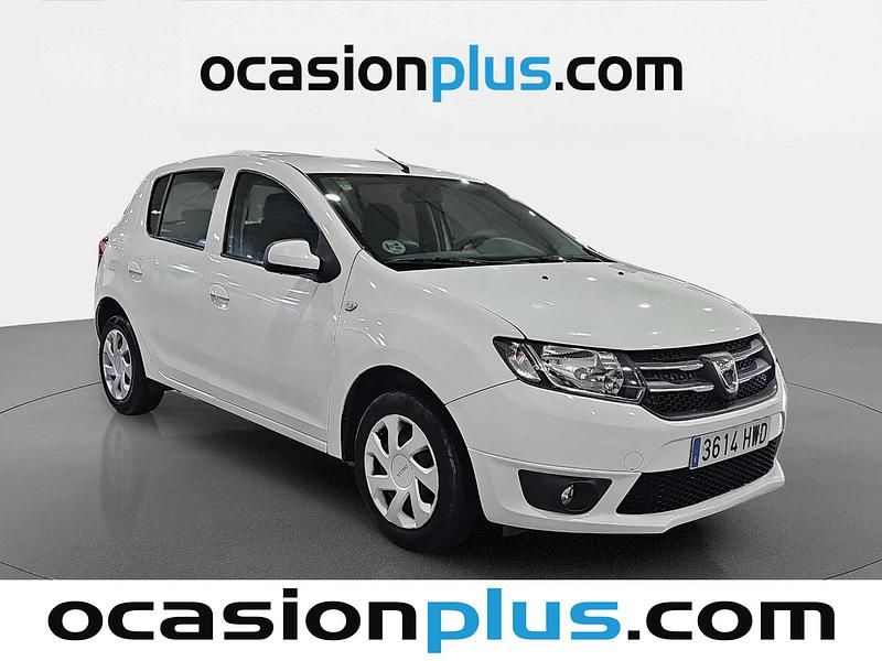 Usado Dacia Sandero Lauréate 90 CV (66 kW) 2014 Blanco Utilitario