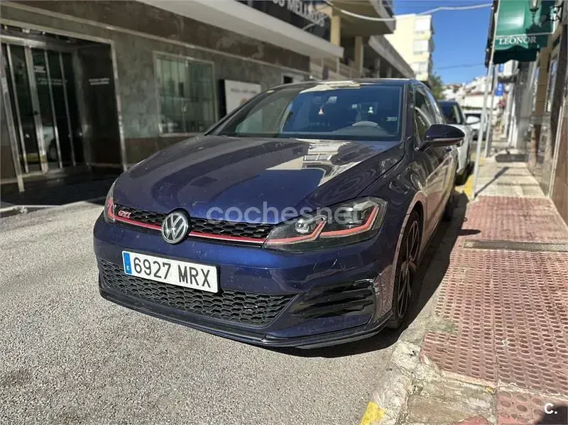 Usado VW Golf VII GTI 245 CV (180 kW) 2019 Azul Berlina