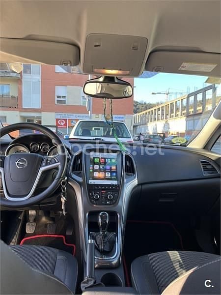 Usado Opel Astra Sportive 125 CV (91 kW) 2012 Gris / plata Berlina