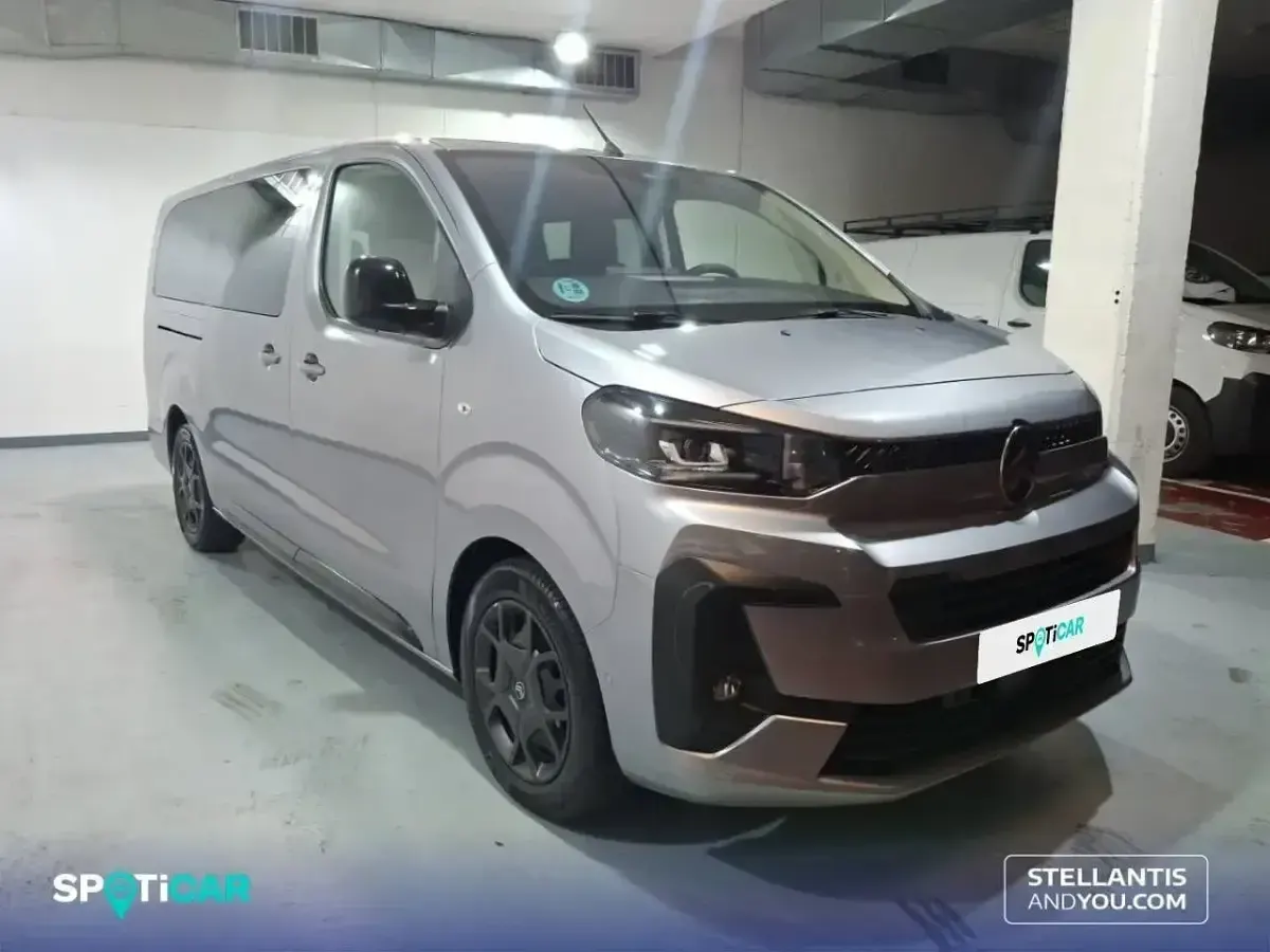 Käytetty Citroën Spacetourer 180 HP (132 kW) 2025 Harmaa Tila-auto