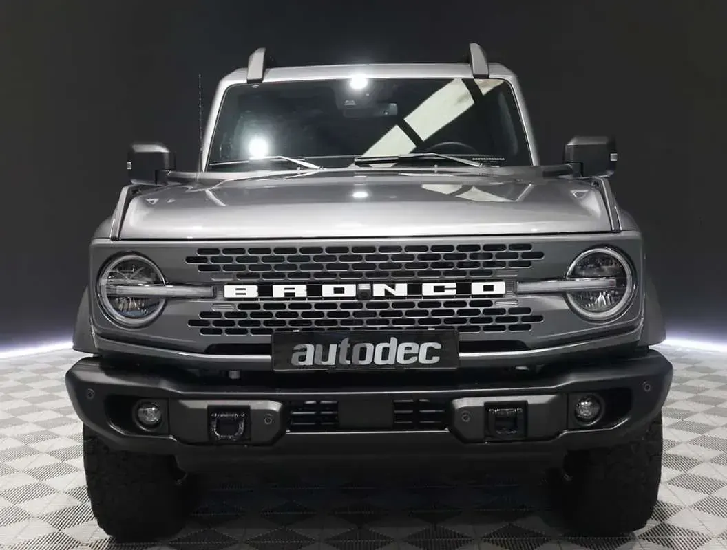 Usado Ford Bronco 334 CV (245 kW) 2024 Gris SUV