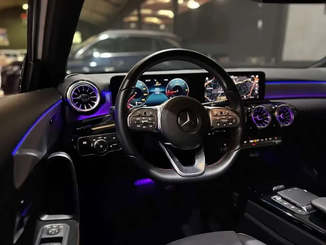 Usado Mercedes A200 150 CV (110 kW) 2022 Blanco Utilitario