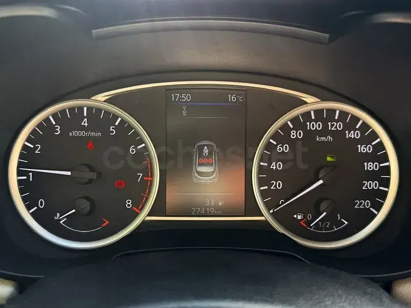Usado Nissan Micra Acenta 100 CV (73 kW) 2020 Gris / plata Utilitario