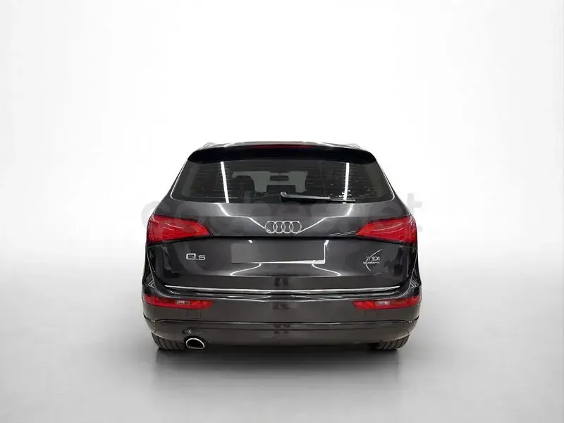 Usado Audi Q5 Advanced 150 CV (110 kW) 2016 Azul SUV