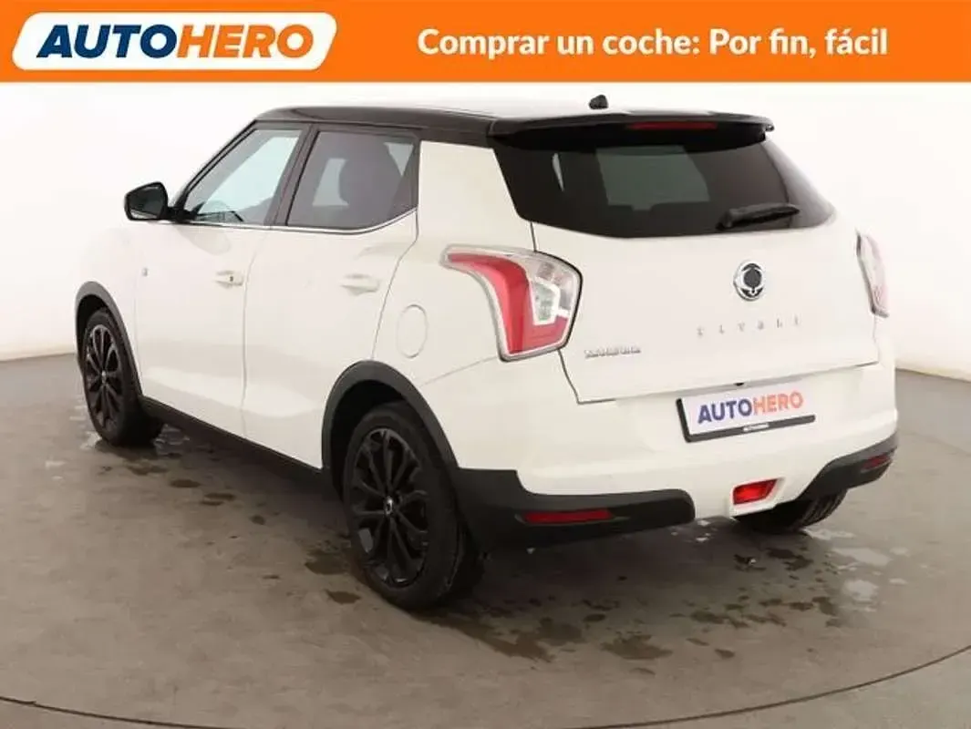 Usado SsangYong Tivoli Limited 116 CV (85 kW) 2018 Blanco SUV