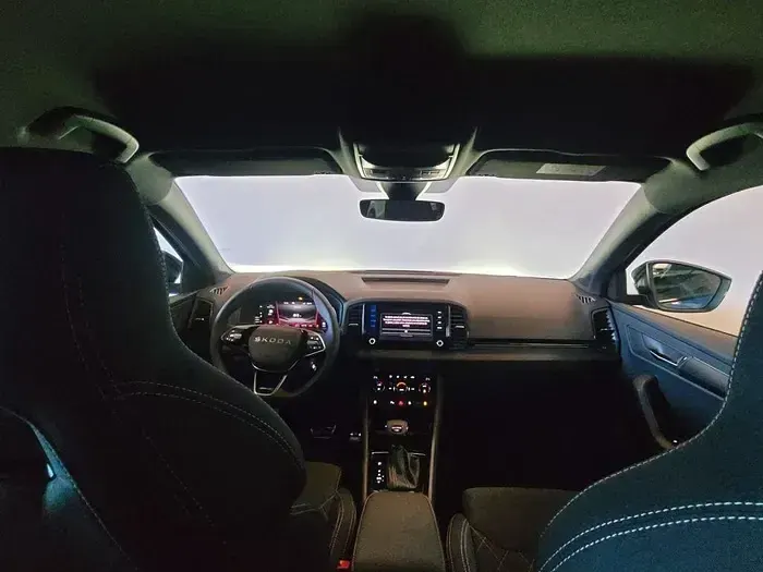 Nuevo Skoda Karoq SportLine 150 CV (110 kW) 2026 Azul SUV