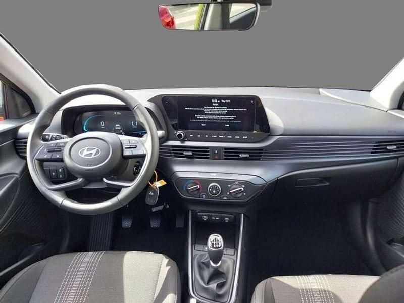 Verde Usado 2024 Hyundai i20 Berlina | 16.190 € (Buen precio) - Imagen 1/1