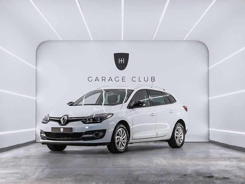 Usado Renault Mégane GrandTour LIMITED 115 CV (84 kW) 2015 Blanco Familiar