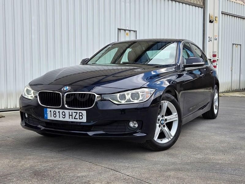 Usado BMW 318 Comfort Edition 143 CV (105 kW) 2014 Azul Berlina