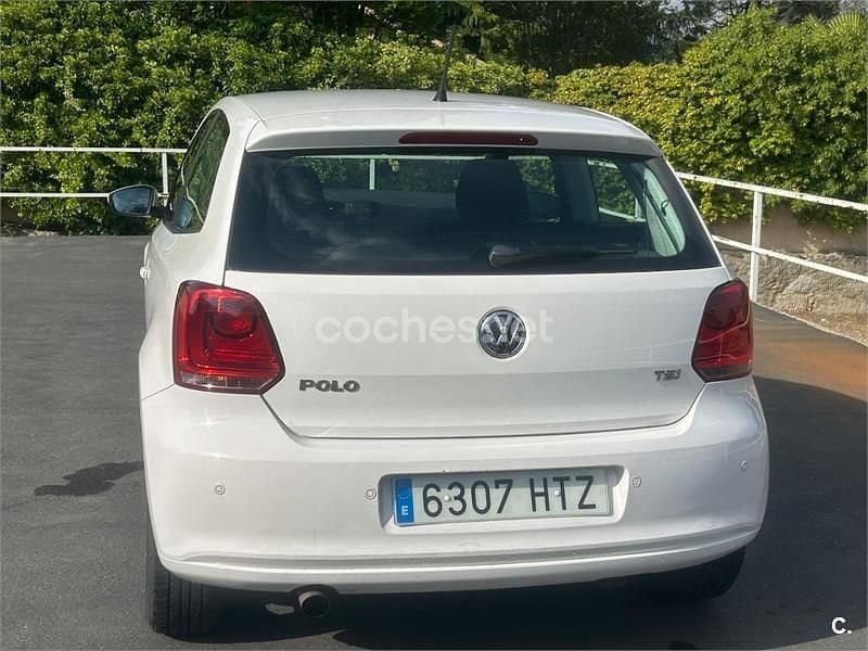 Usado VW Polo Advance 90 CV (66 kW) 2013 Blanco Utilitario