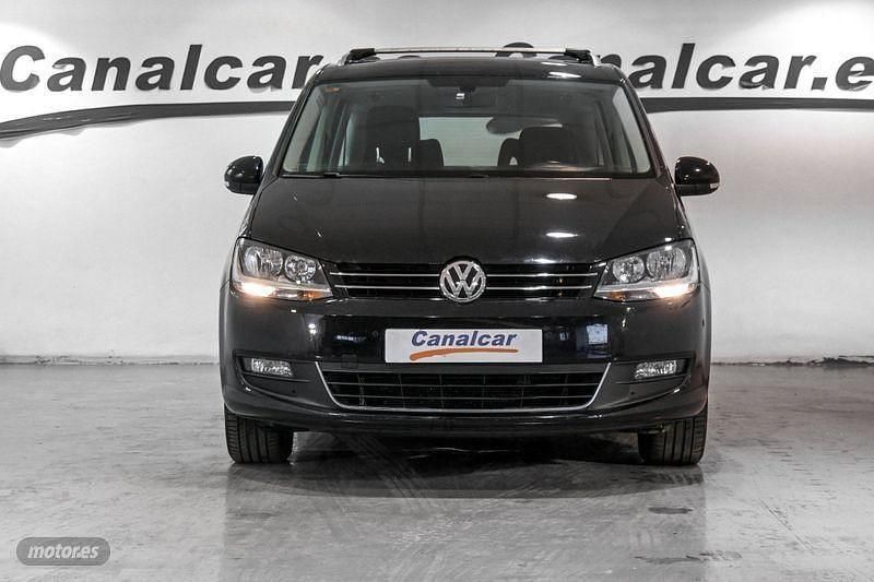 Usado VW Sharan Advance 150 CV (110 kW) 2016 Negro Monovolumen