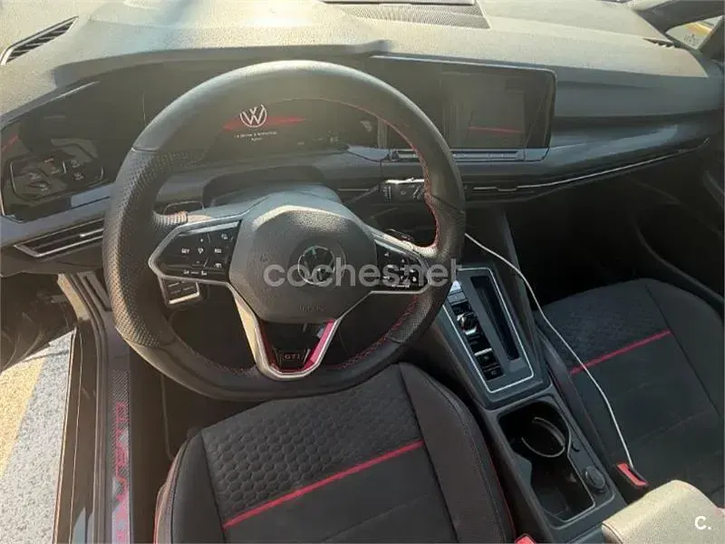 Usado VW Golf VIII GTI Clubsport 301 CV (221 kW) 2022 Negro Berlina