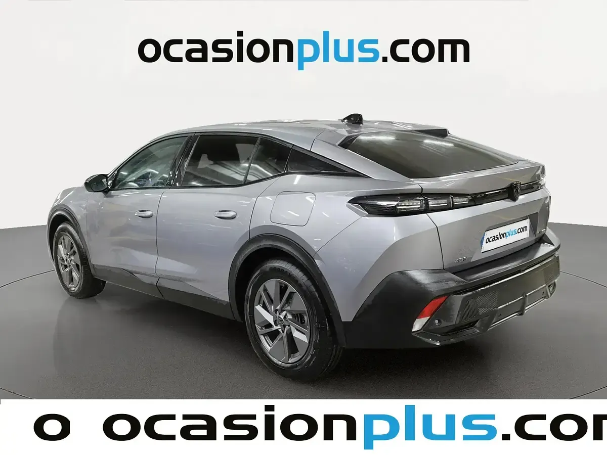 Usado Peugeot 408 Allure 180 CV (132 kW) 2024 Gris SUV