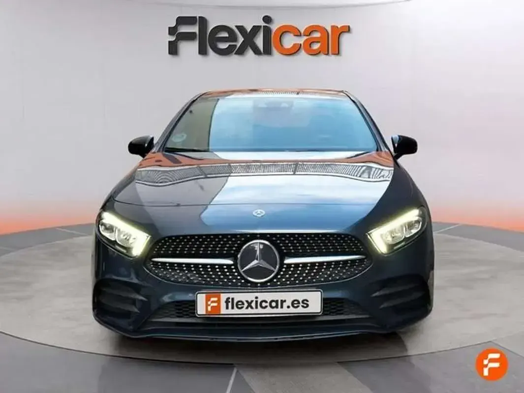 Usado Mercedes A200 150 CV (110 kW) 2020 Azul Berlina