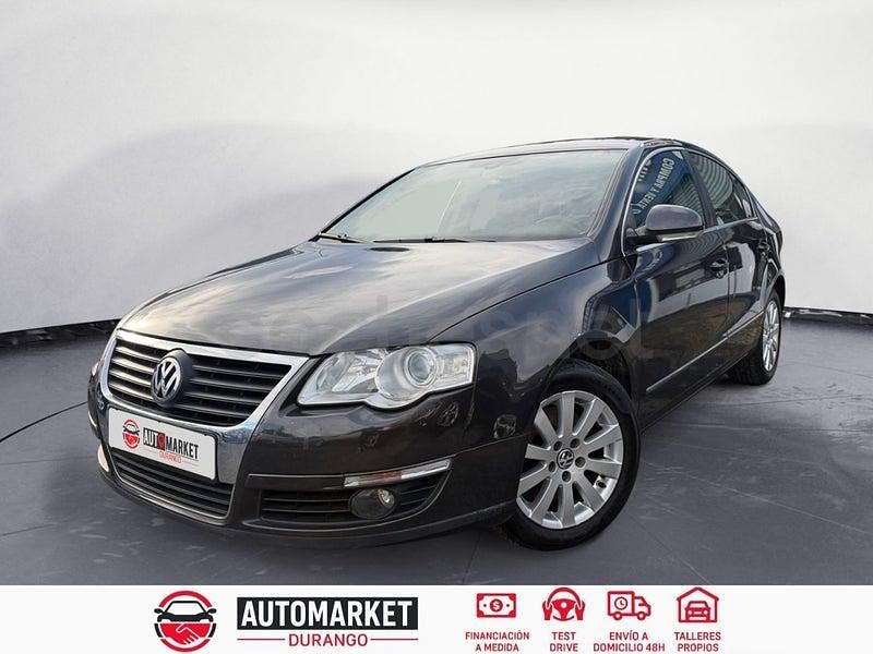 Usado VW Passat Highline 140 CV (102 kW) 2009 Negro Berlina
