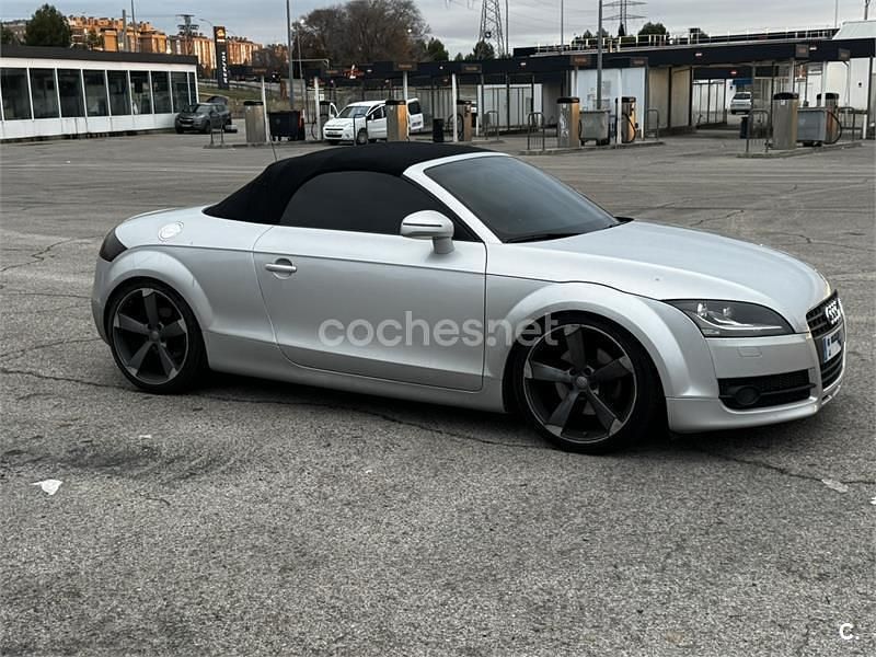Usado Audi TT Roadster 200 CV (147 kW) 2008 Gris / plata Descapotable
