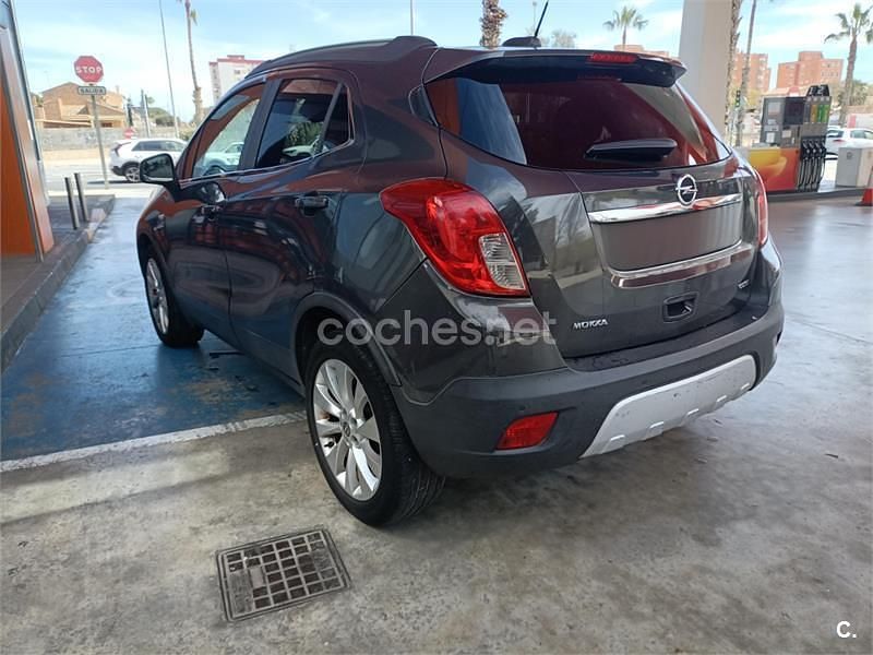 Usado Opel Mokka Selective 136 CV (100 kW) 2016 Gris / plata SUV