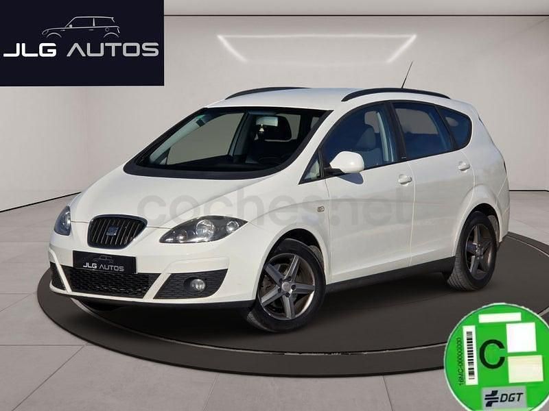 Usado Seat Altea XL I-Tech 105 CV (77 kW) 2013 Blanco Monovolumen