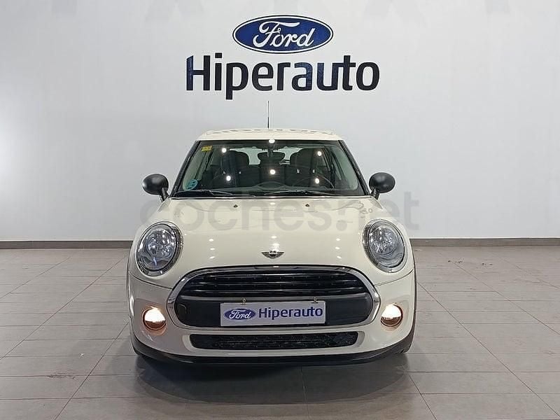 Usado Mini ONE 102 CV (75 kW) 2018 Blanco Utilitario