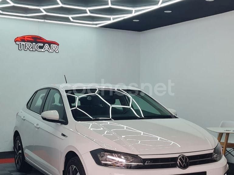 Blanco Usado 2021 VW Polo R-line Berlina | 15.995 € (Precio justo) - Imagen 1/4