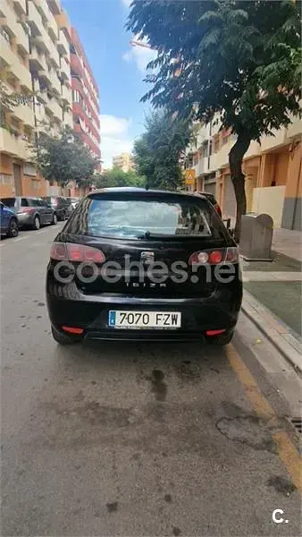 Usado Seat Ibiza Reference 85 CV (62 kW) 2008 Negro Berlina
