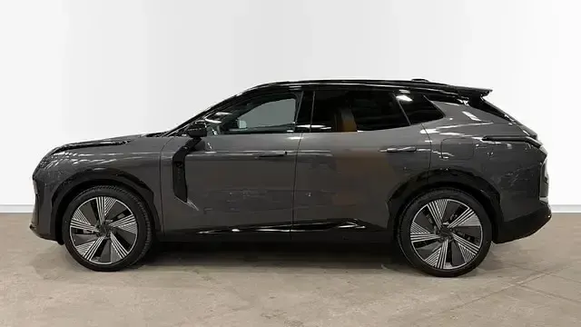Usado Lynk & Co 08 350 CV (257 kW) 2026 Gris SUV