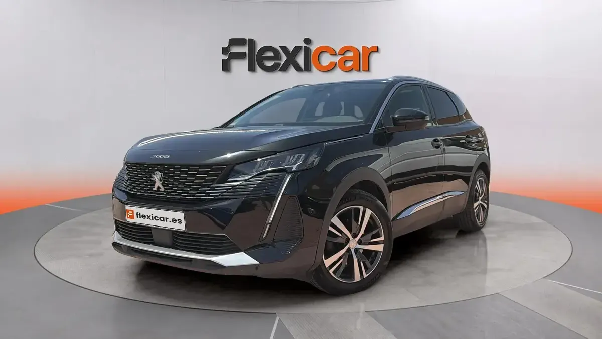 Usado Peugeot 3008 Allure 130 CV (95 kW) 2021 Negro SUV