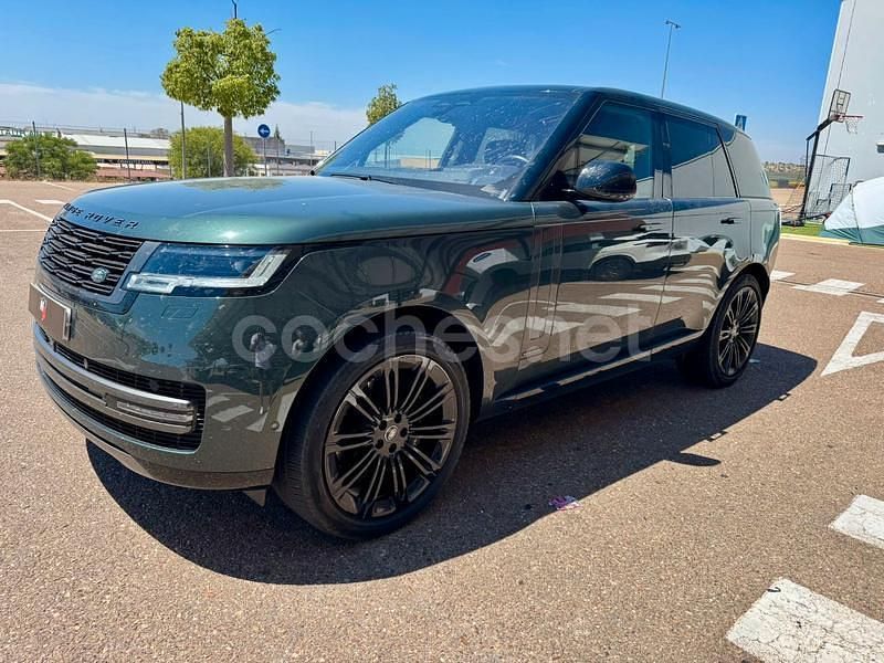 Verde Usado 2023 Land Rover Range Rover Autobiography SUV | 144.995 € (Un poco caro) - Imagen 1/4