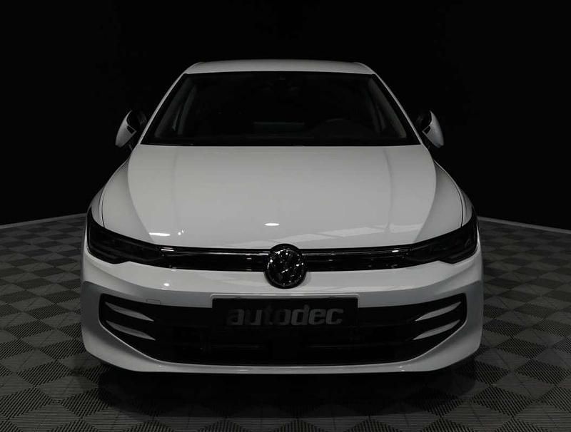 Usado VW Golf VIII 116 CV (85 kW) 2025 Blanco Utilitario