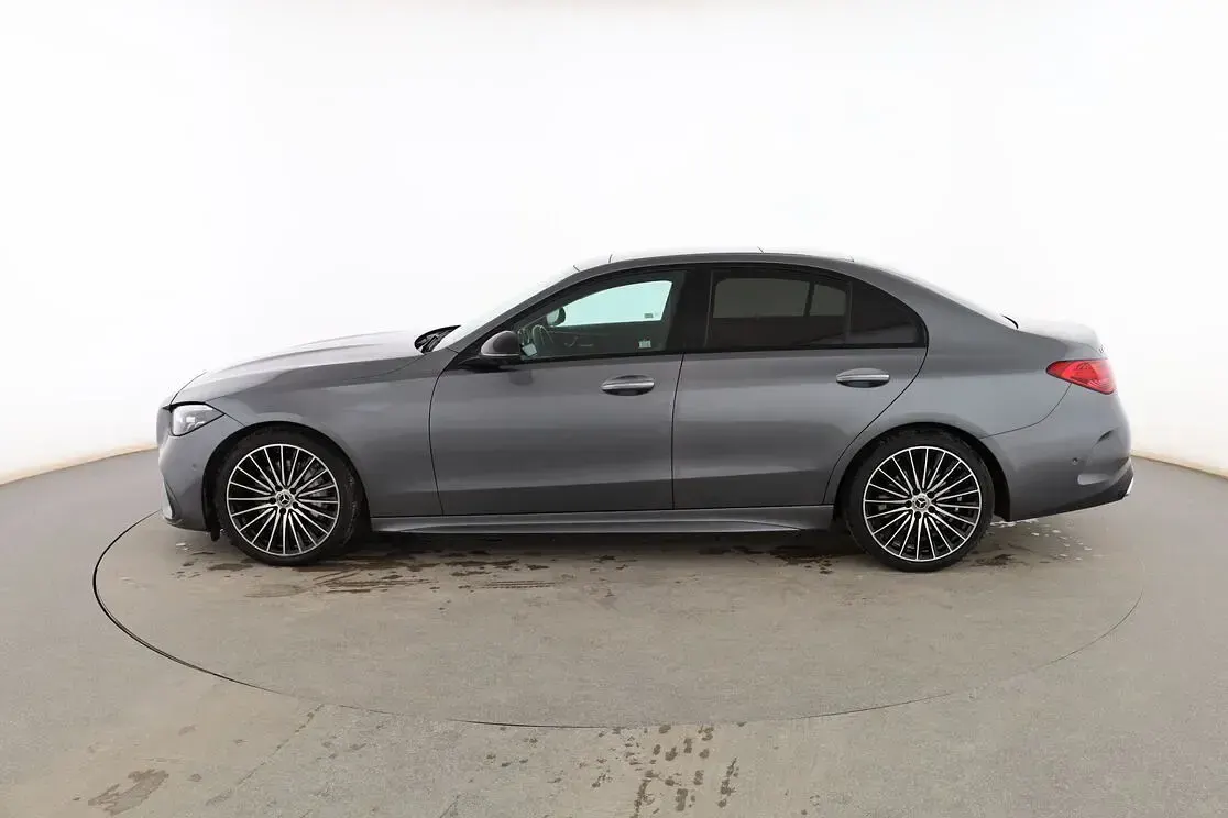 Occasion Mercedes C220 AMG line 220 PK (161 kW) 2023 Grijs Sedan
