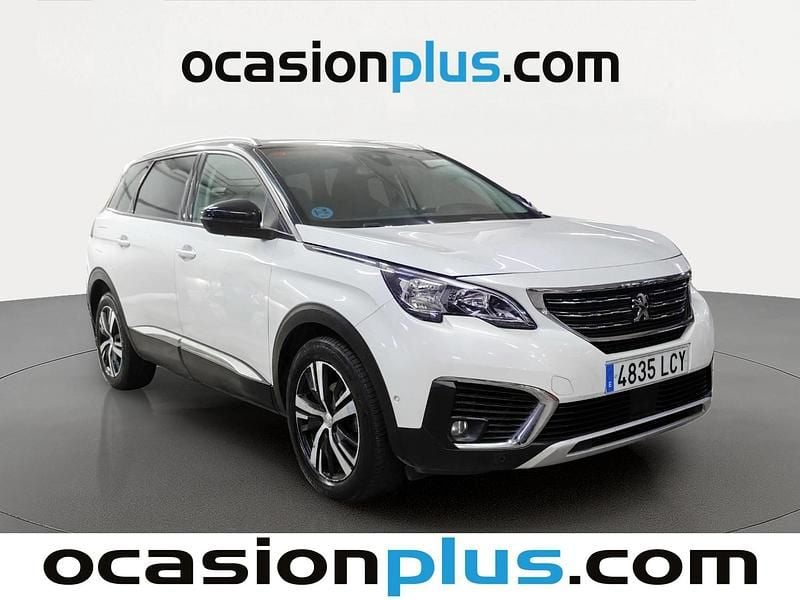 Usado Peugeot 5008 Allure 130 HP (95 kW) 2019 Branco SUV